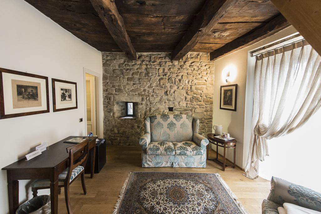 Relais Il Presidio Hotel Oggiono Cameră foto