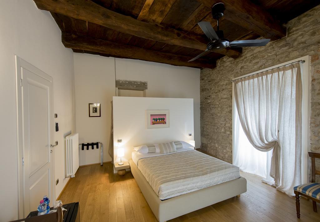 Relais Il Presidio Hotel Oggiono Cameră foto