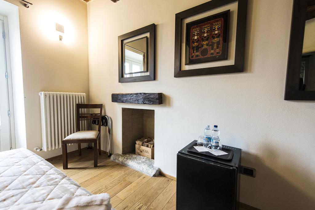 Relais Il Presidio Hotel Oggiono Cameră foto